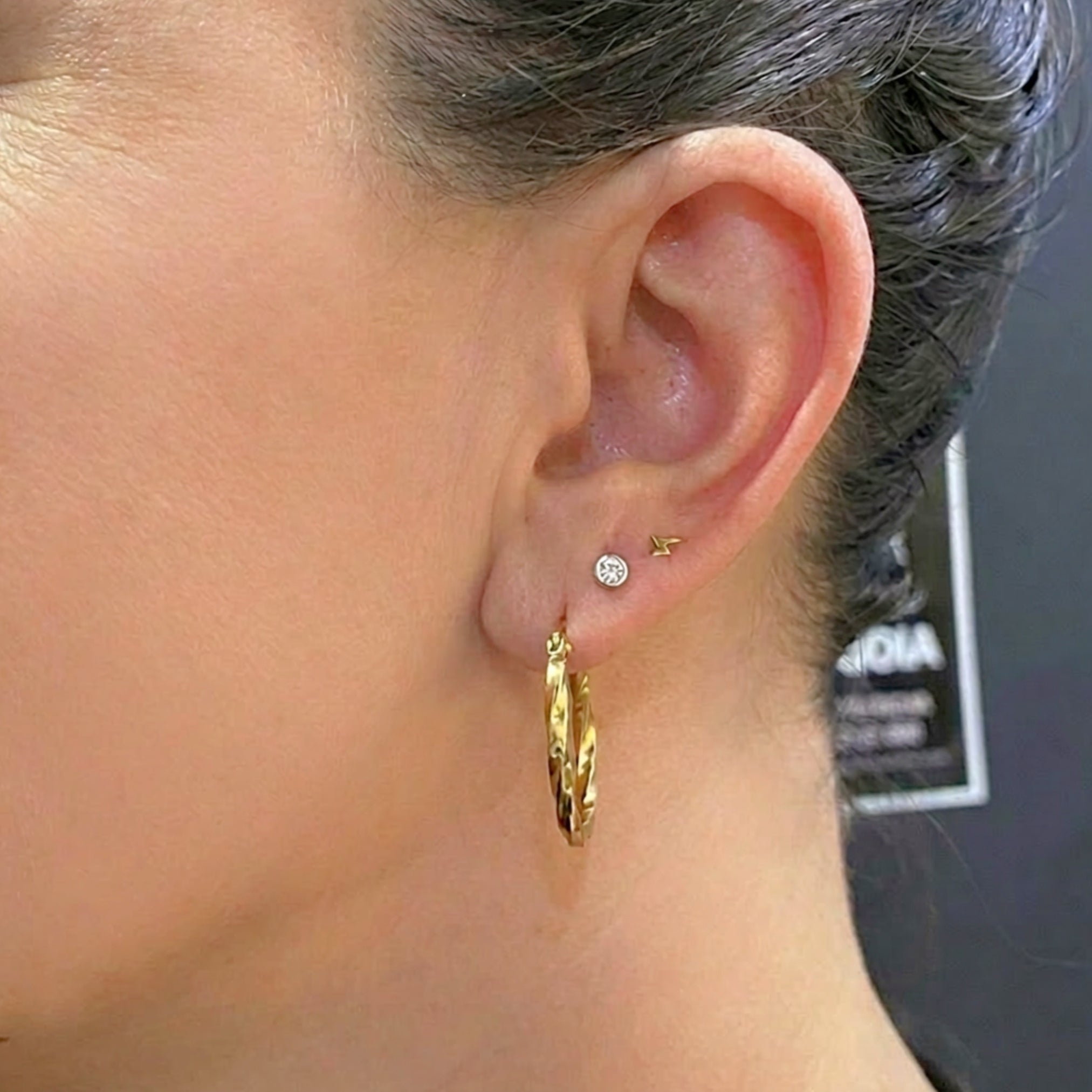 Aros Argolla Corte Diamante 20 mm acero Gold