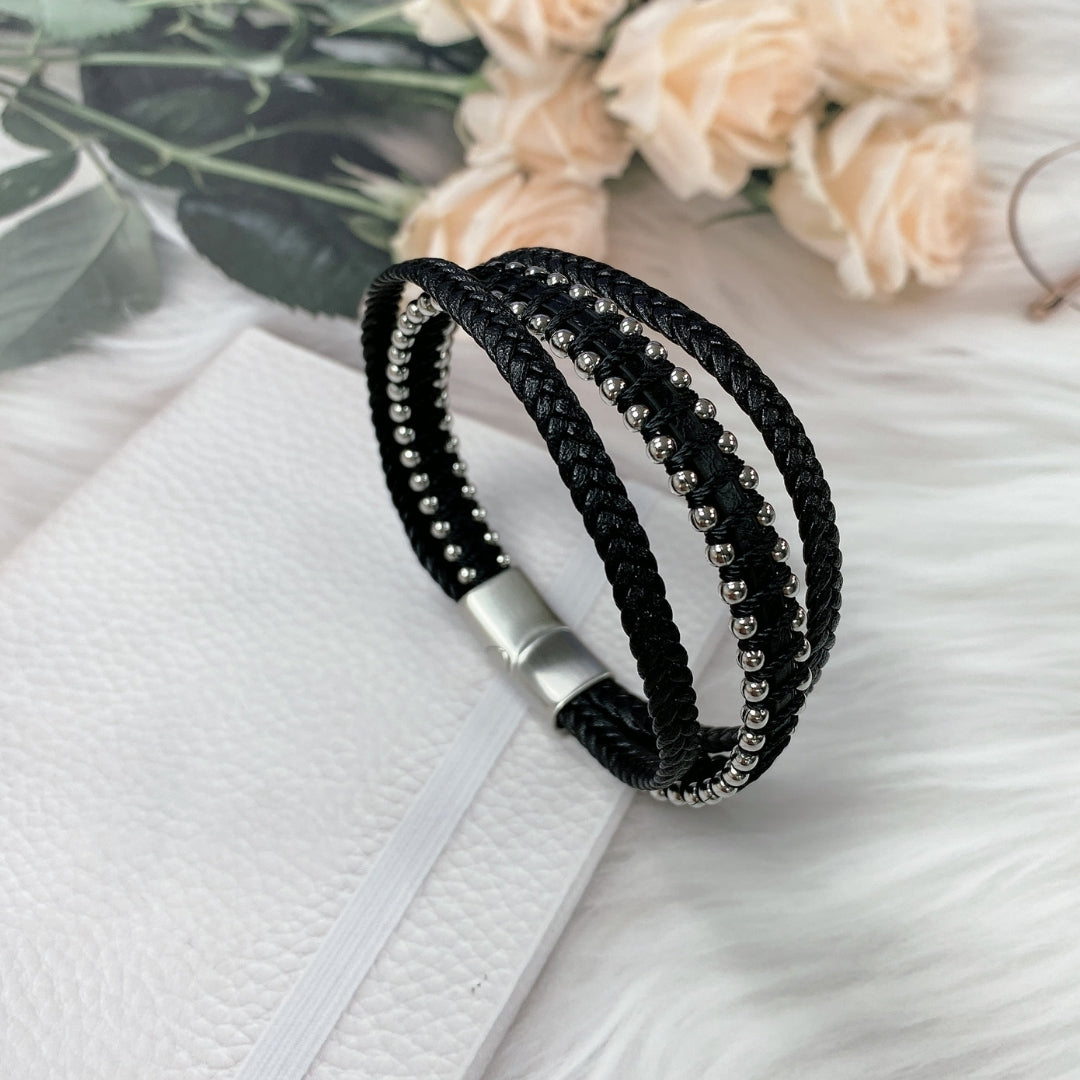 Pulsera unisex Rockera Triple Cuero Sintético Acero Inoxidable - Plateada