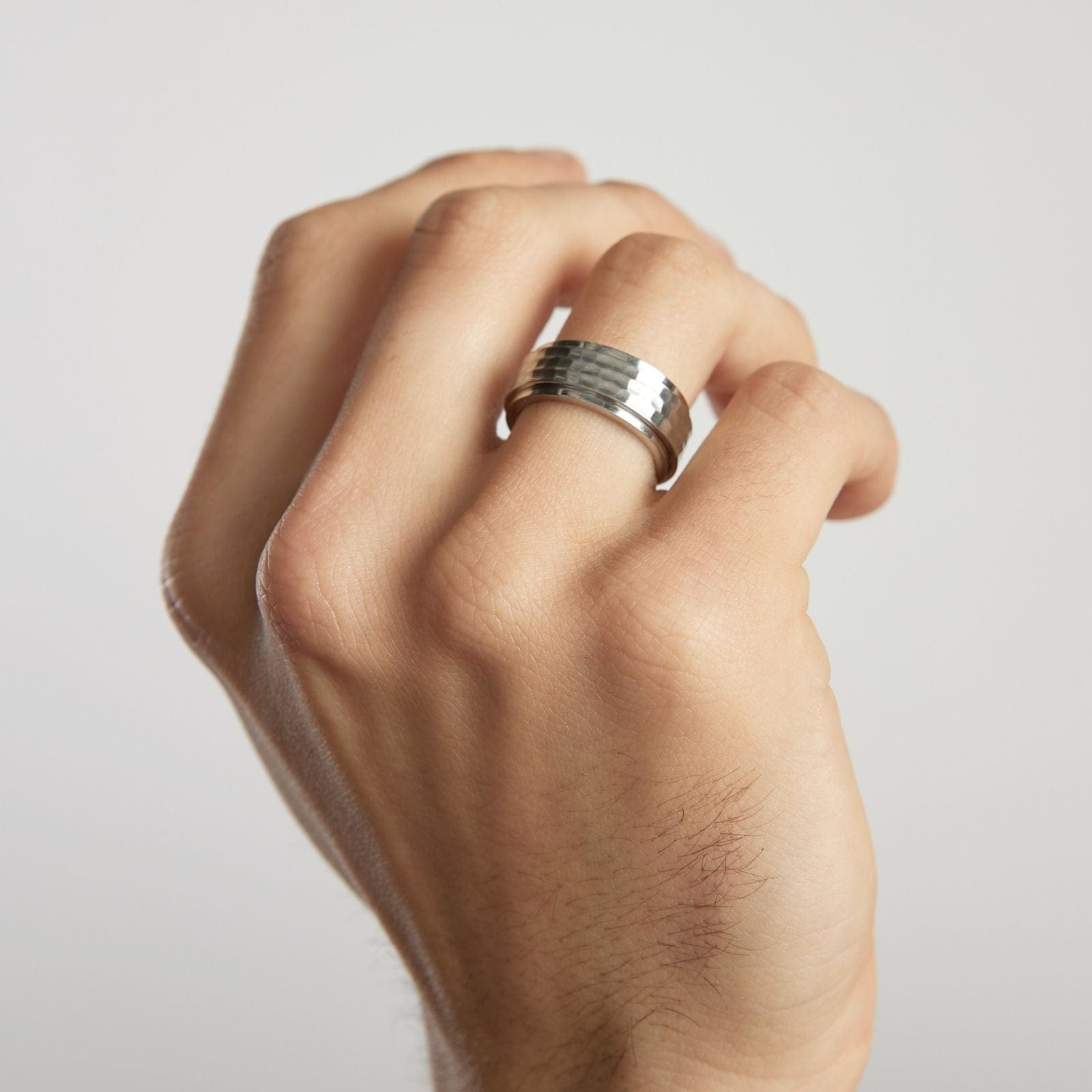 Goia ANILLO Anillo Machacado giratorio 8mm Acero Inoxidable - Plateado