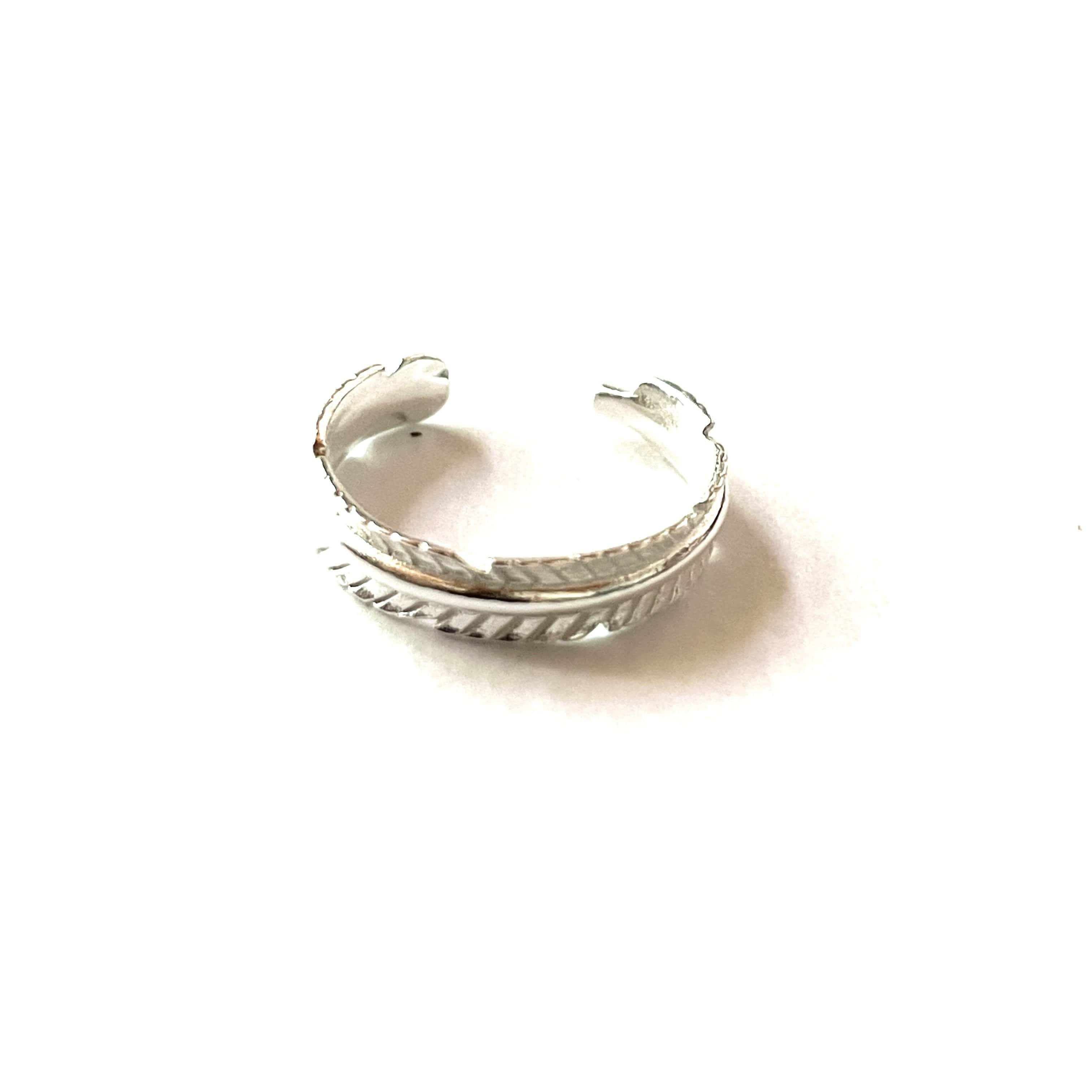 Anillo Midi Ajustable Pluma