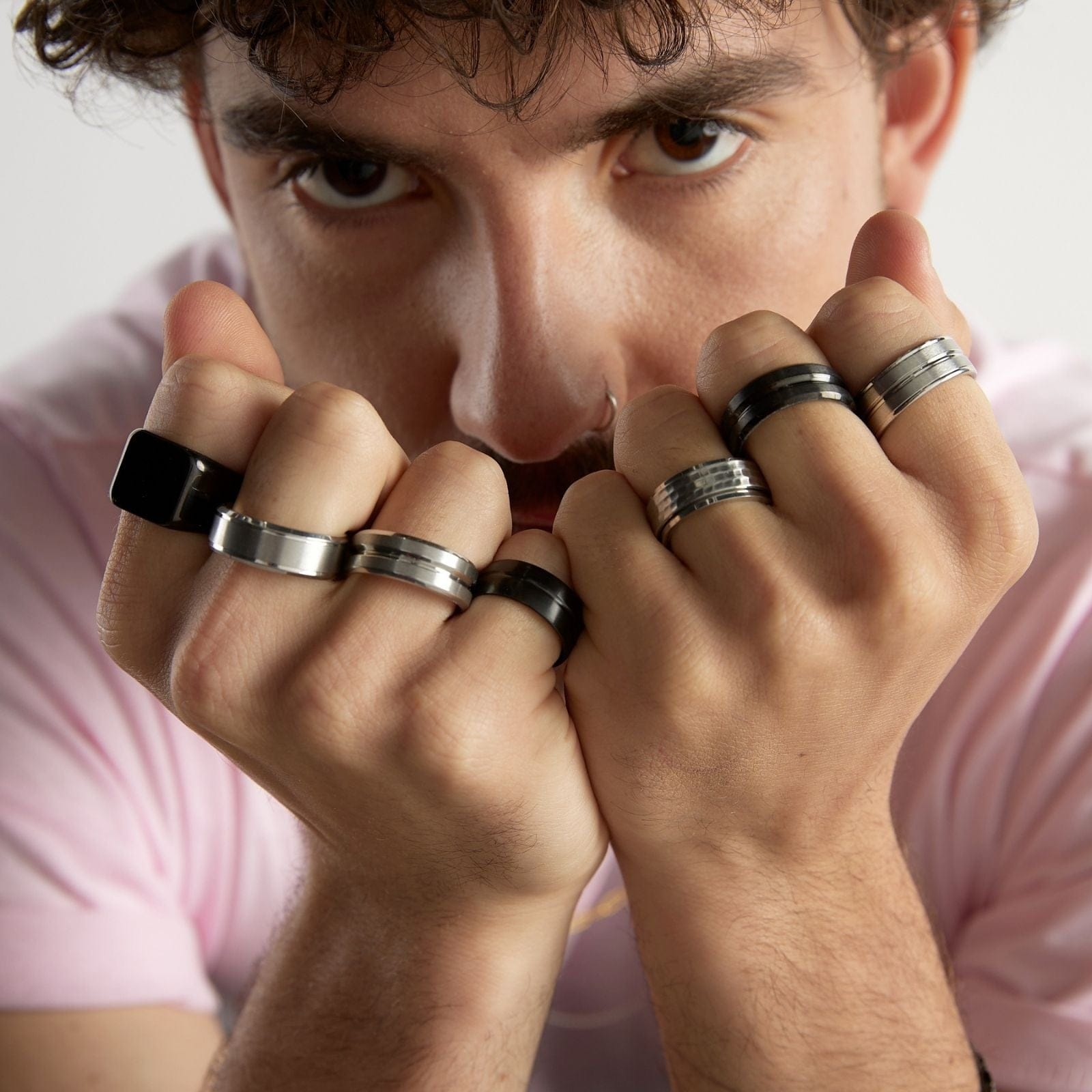 Goia ANILLO Anillo Unisex Geométrico 2 líneas Caladas - Acero Inoxidable