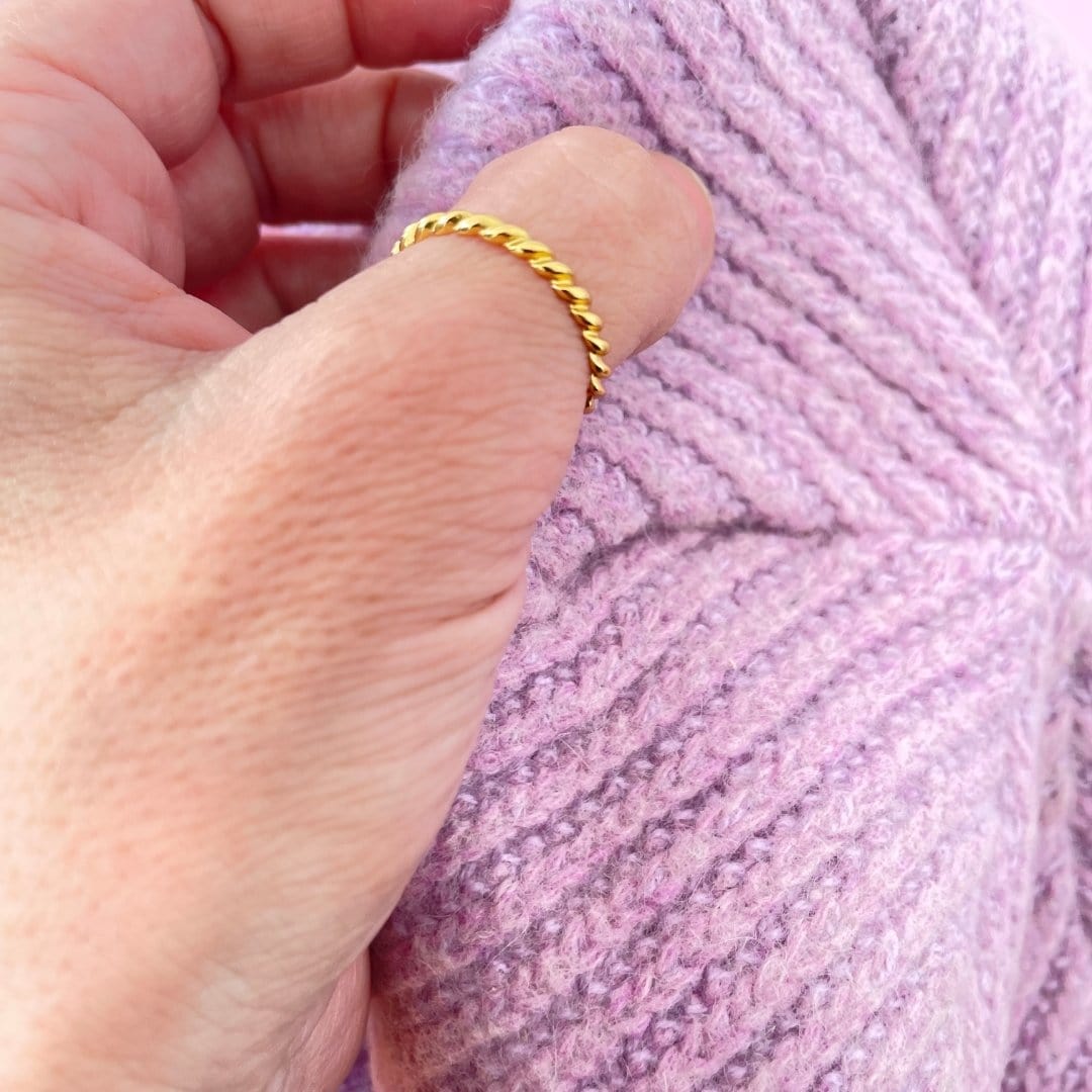 Anillo Retorcido Grueso Gold