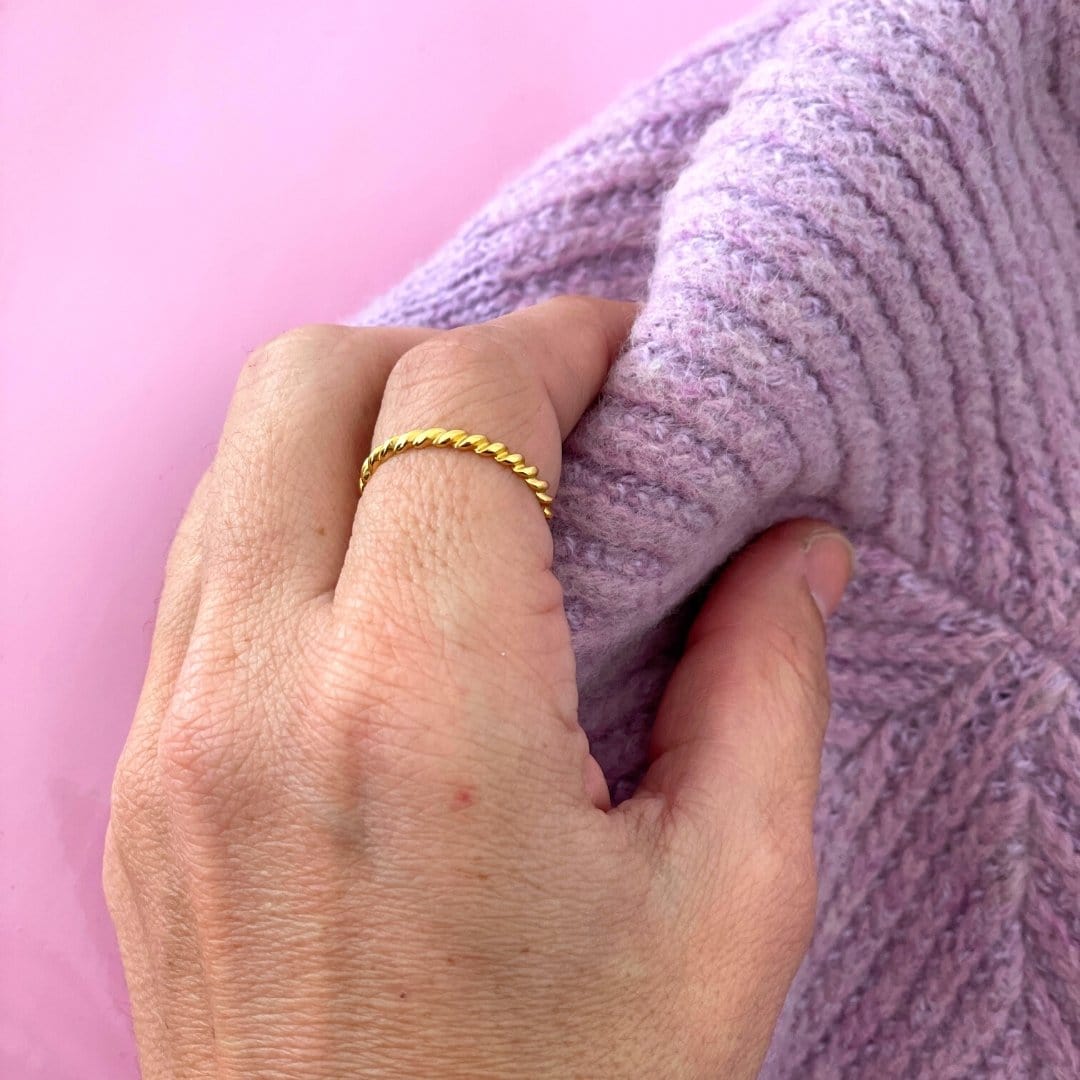 Anillo Retorcido Grueso Gold