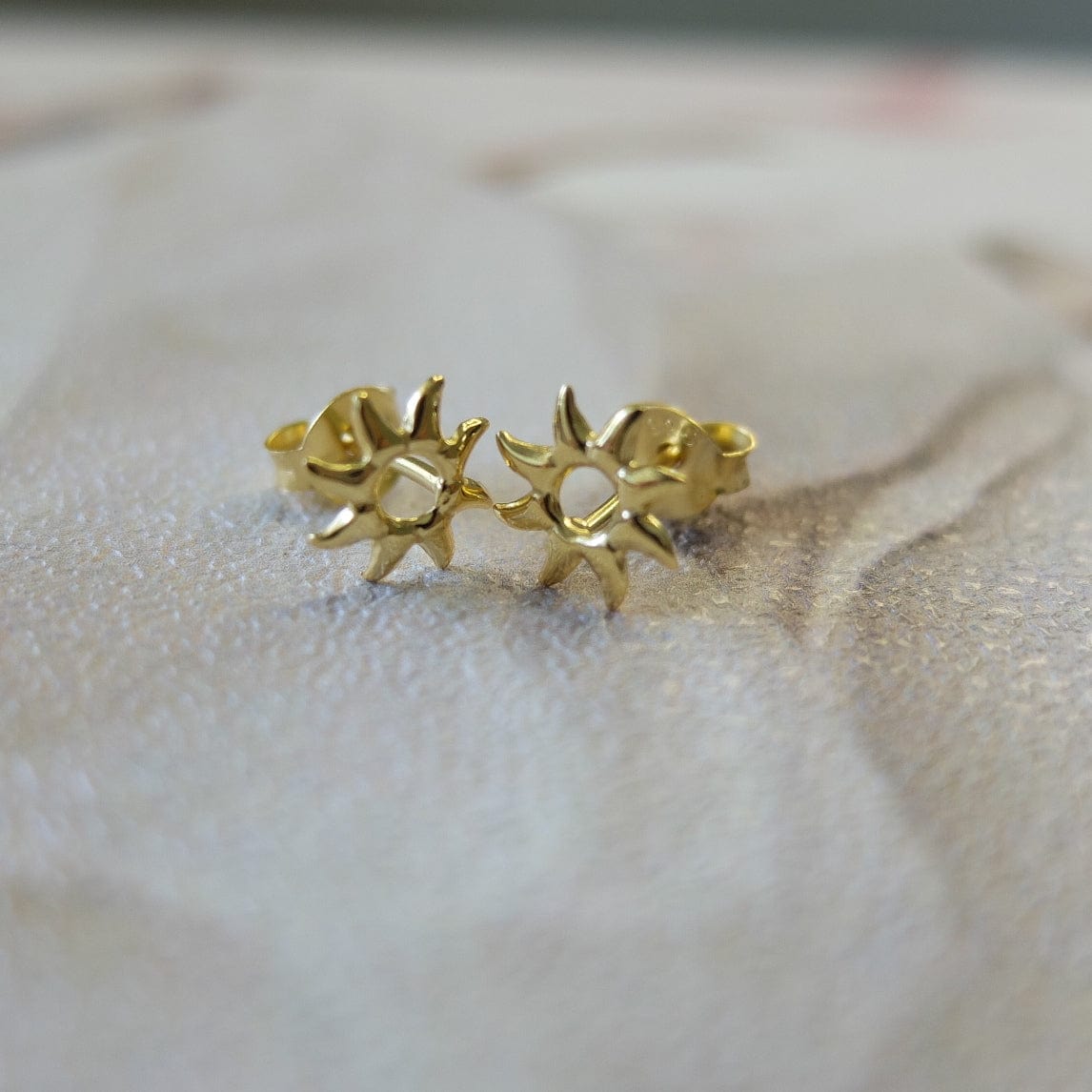 Aros Golden Sun