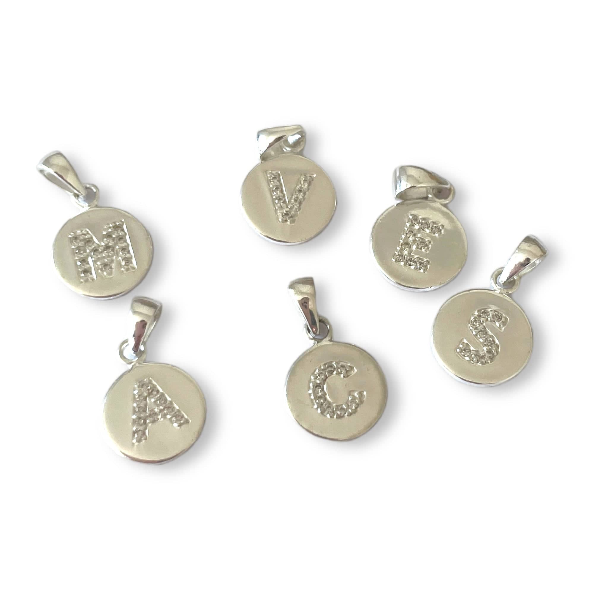 GOIA Charm Colgante letras plata