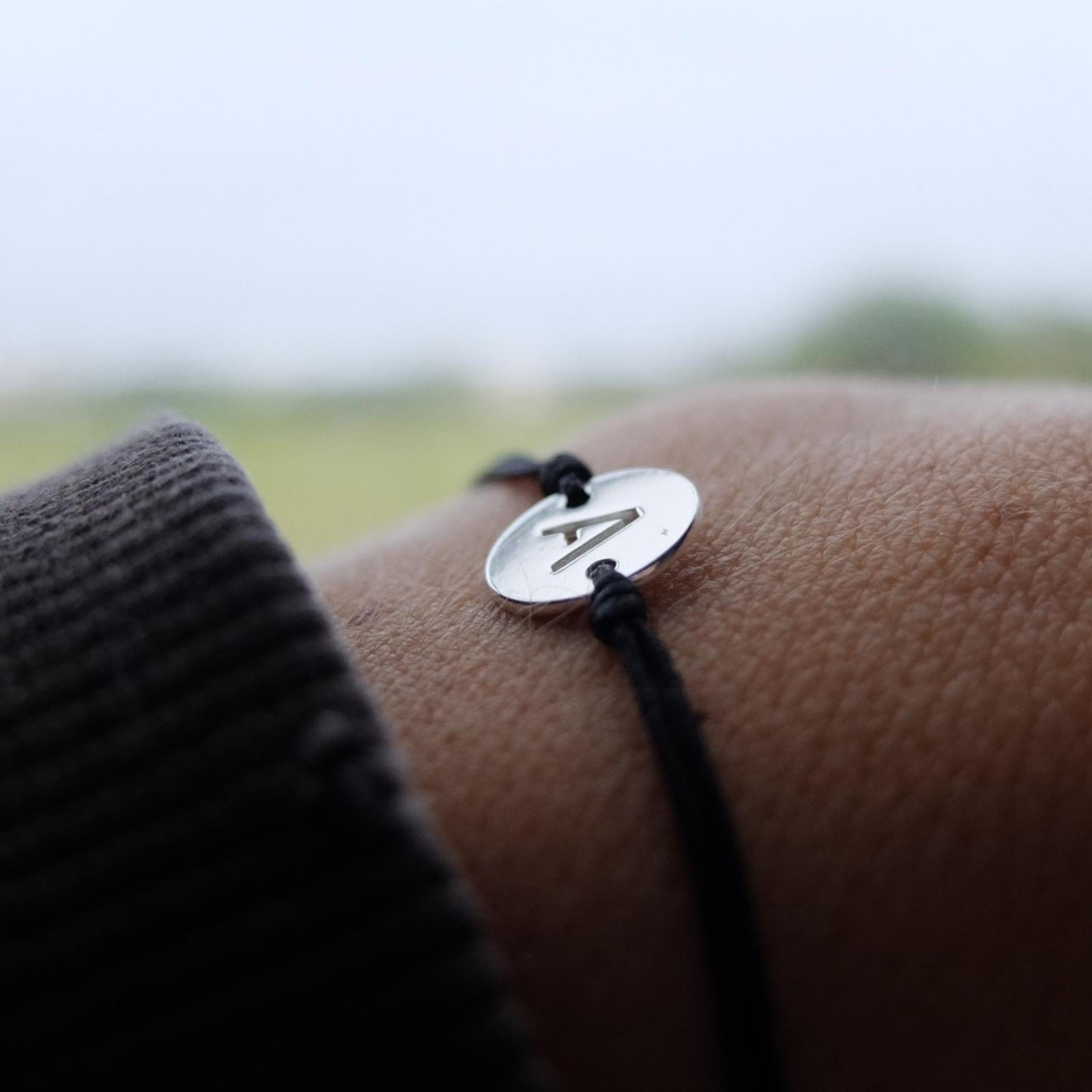 Pulsera Amuleto Letras