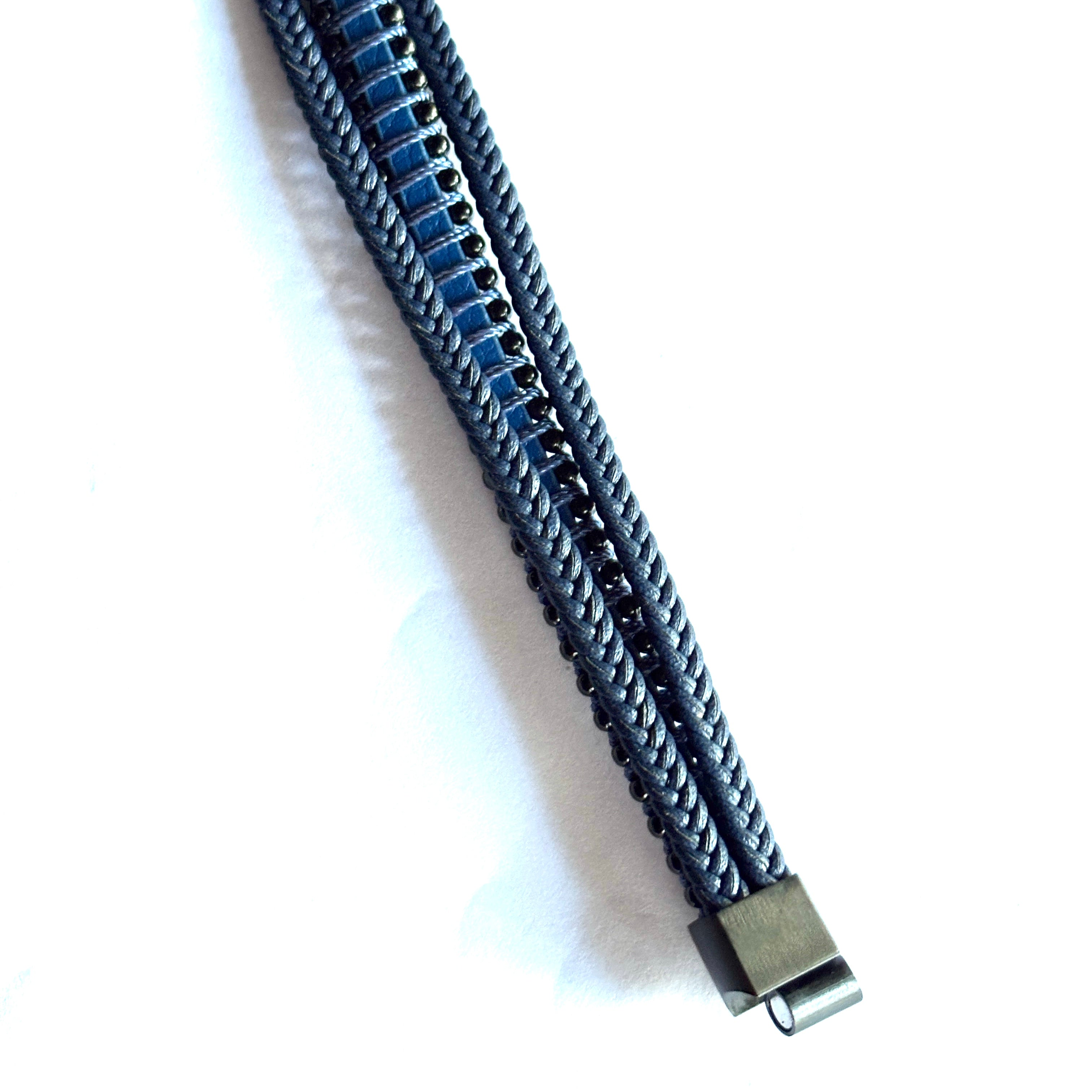 Pulsera unisex Rockera Triple Cuero Sintético Acero Inoxidable - azul