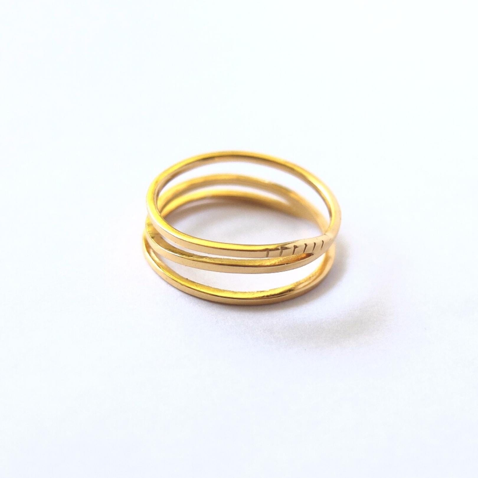 Anillo Fluye Gold