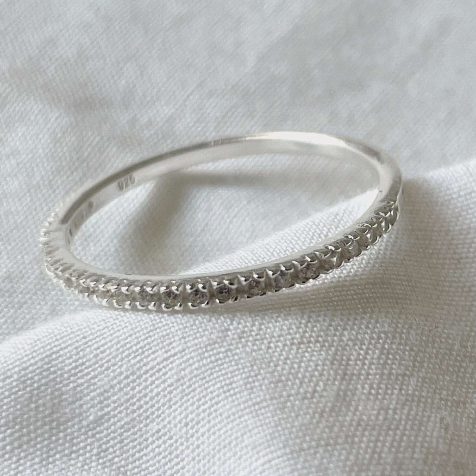 Anillo Medio Cintillo Circones Plata