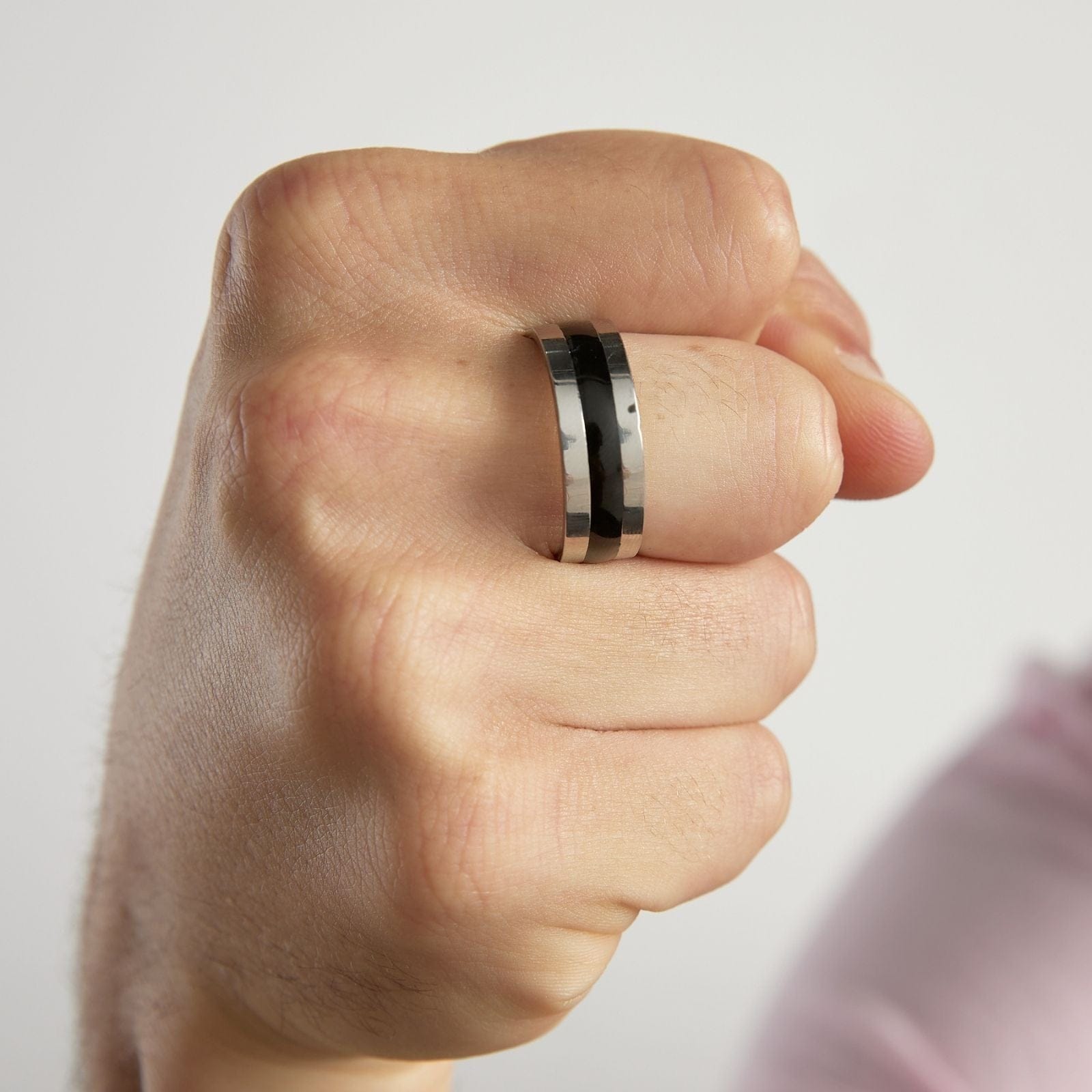 Goia ANILLO Anillo Unisex Geométrico 1 línea Negra - Acero Inoxidable