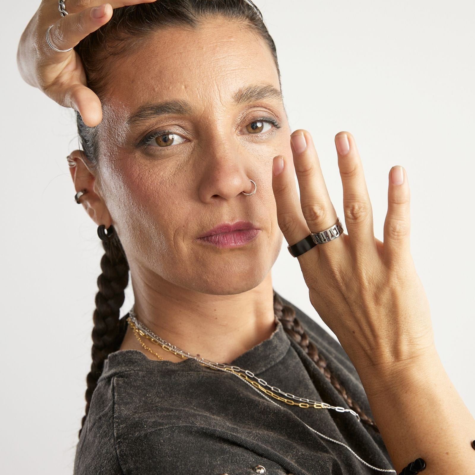 Goia Anillo Runas - Acero Inoxidable