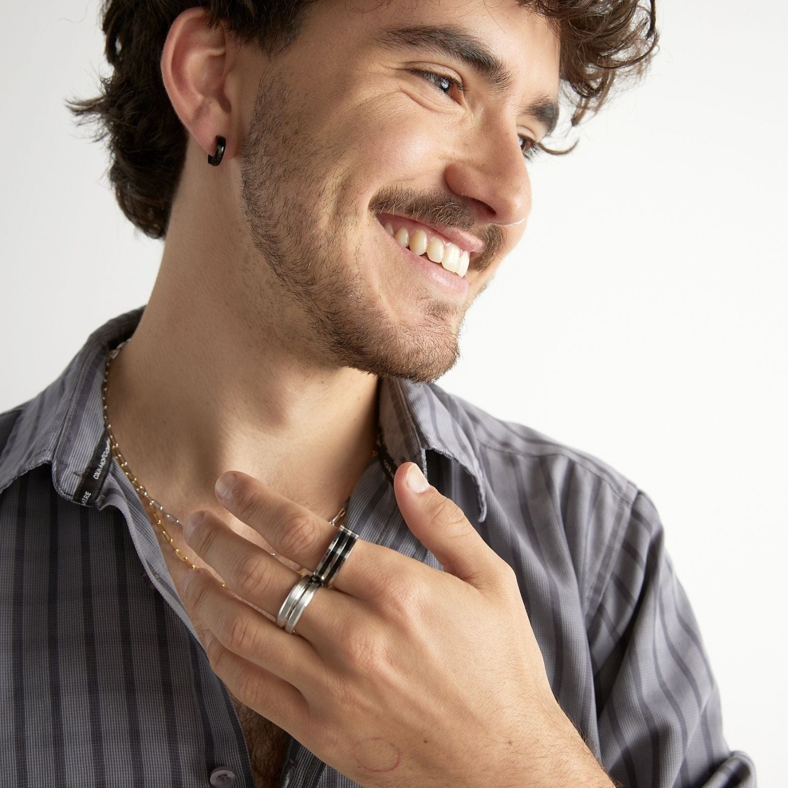 Goia Anillo Unisex Geométrico 2 líneas Negras - Acero Inoxidable