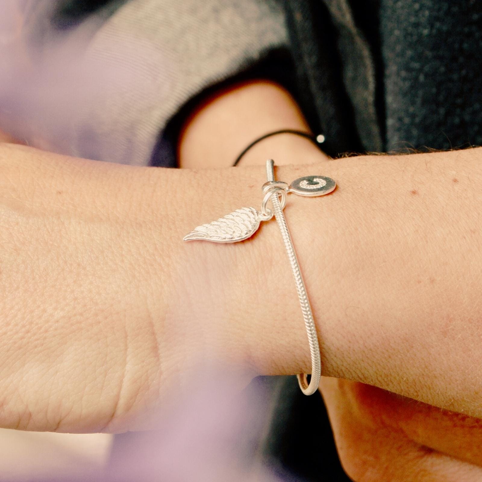 GOIA Charm Colgante letras plata