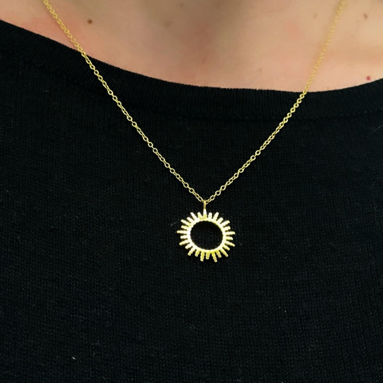 GOIA Collar Collar Rayos de Sol Gold