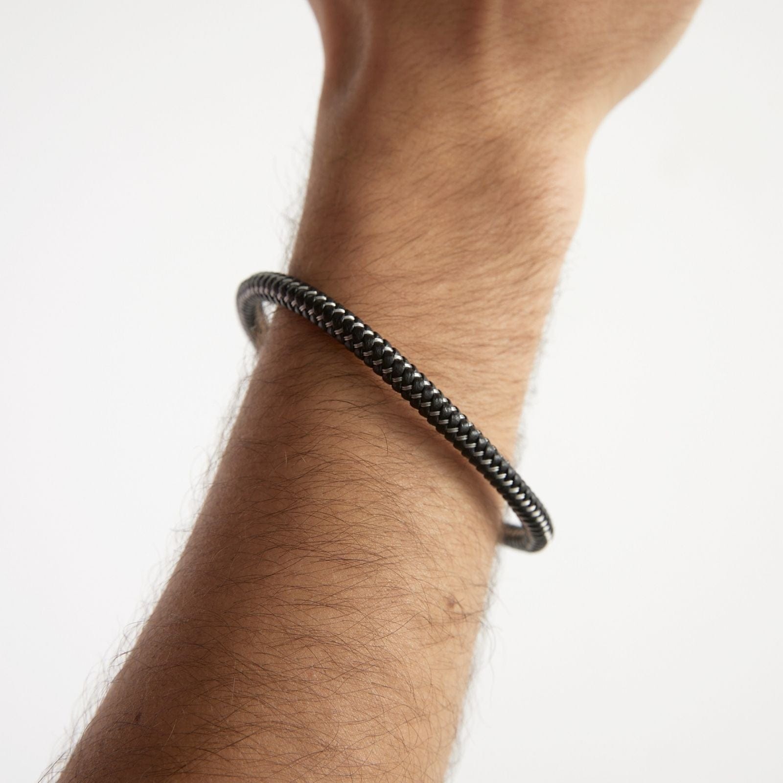 Goia PULSERA Pulsera unisex Trenza Redonda - Cuero Sintético - Acero Inoxidable - Gold