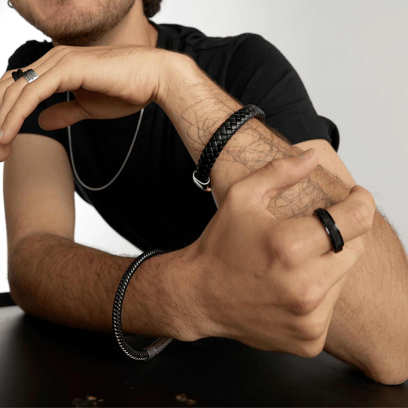 Goia PULSERA Pulsera unisex Trenza Redonda - Cuero Sintético - Acero Inoxidable - Gold